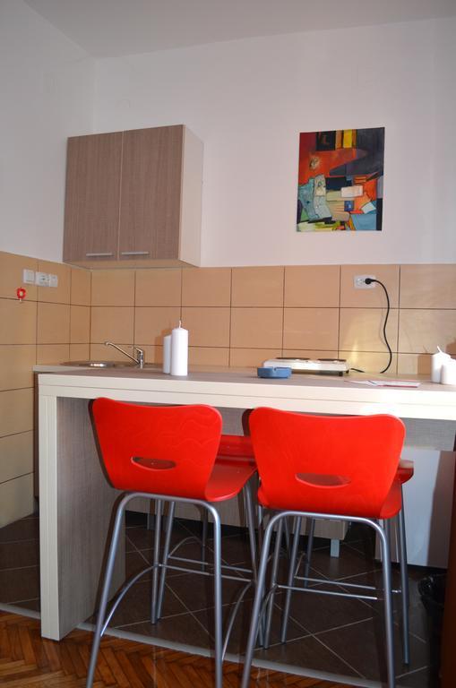 Apartmants Night Lux Ниш Номер фото