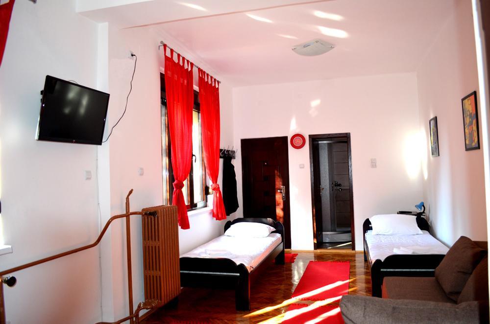 Apartmants Night Lux Ниш Номер фото